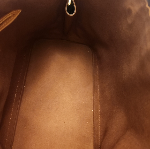 Louis Vuitton Alma PM Sachel bag - Picture 6 of 17